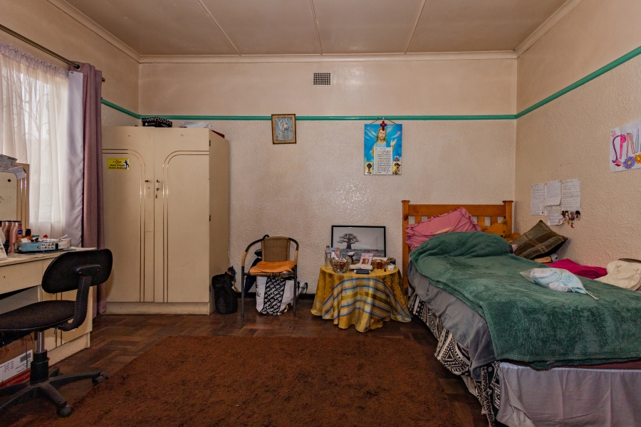 3 Bedroom Property for Sale in Elsies River Western Cape